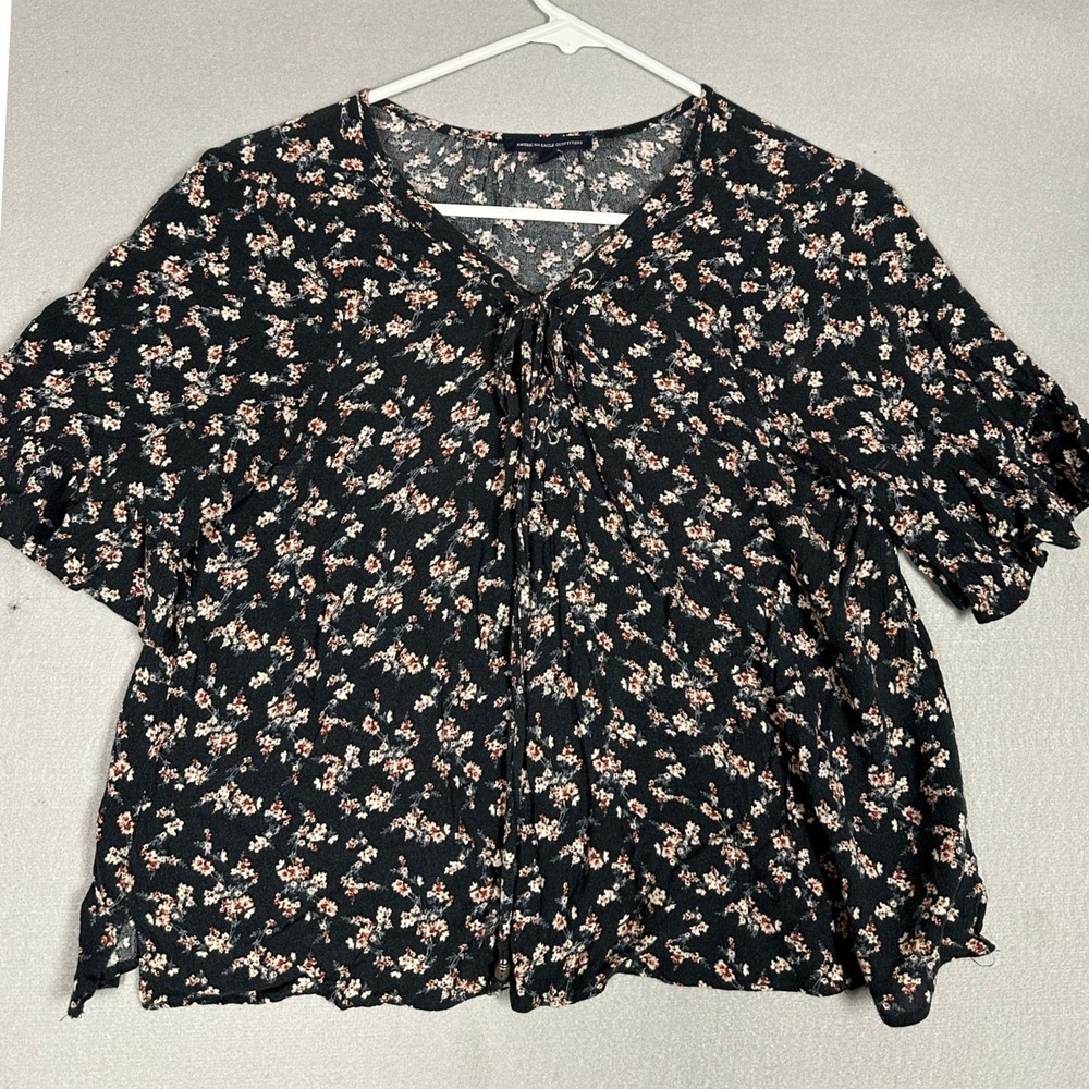 American Eagle Top Women Small Floral Black Tie Front Flutter Sleeve Viscose EUC